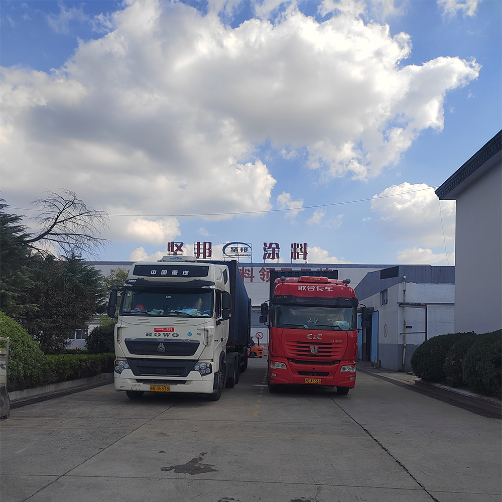 堅(jiān)邦涂料40噸聚氨酯防腐地坪漆發(fā)往巴拿馬